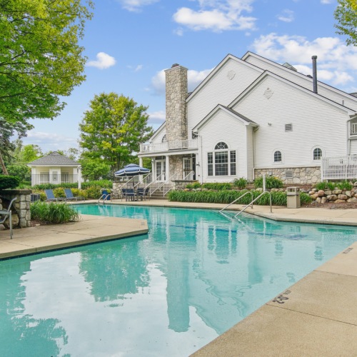 pool with ample seating 